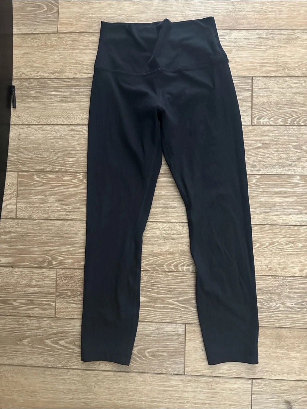 Lululemon Align Ribbed High-Rise Crop 23